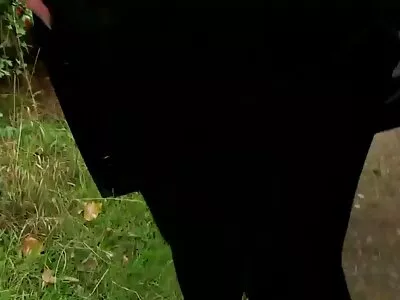 சுருள் ஹேர்டு டீன் ஸ்கார்லிட் ஊழல் அவளது கருப்பு புண்ணை POV இல் சிக்கியது